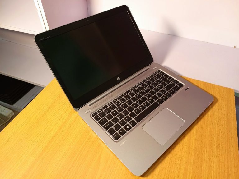 HP EliteBook Folio 1040 G3 Laptop