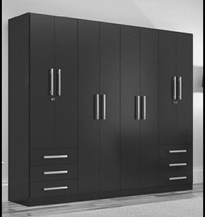 Královský furniture