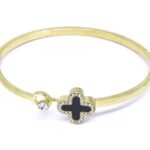 Women’s jewelry
