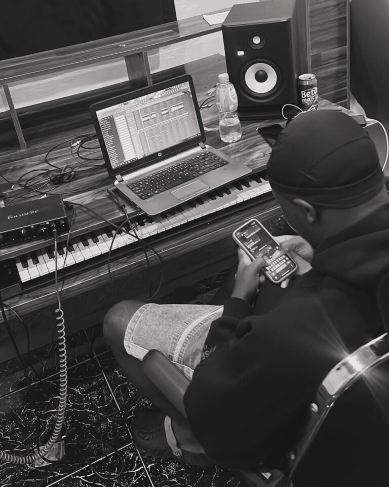 73FC72C8-4CE5-4FD1-9CA0-A116C41501A8