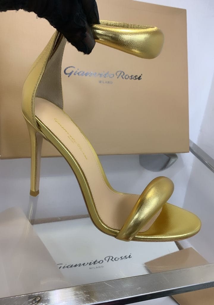 80c3cdb8-739e-43c6-aef1-12777bbdacb1-1