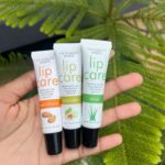 Lip oil and lip gloss