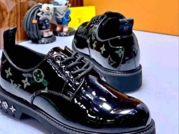 Men’s Shoe
