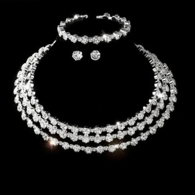 Stoned necklace