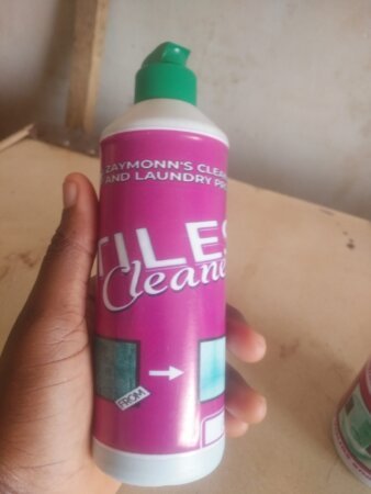 Zaymonn’s Tiles cleaner