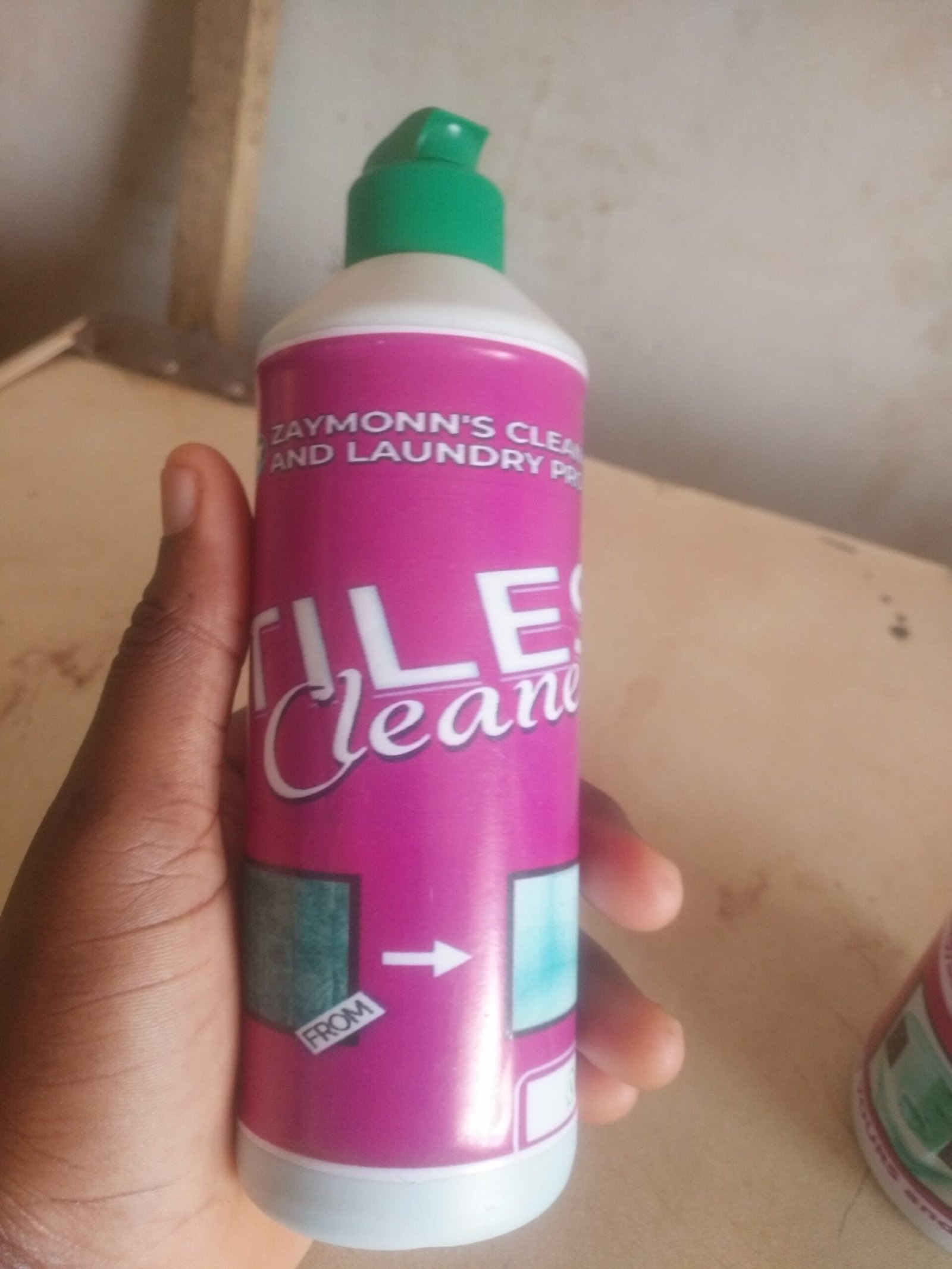 Zaymonn’s Tiles cleaner