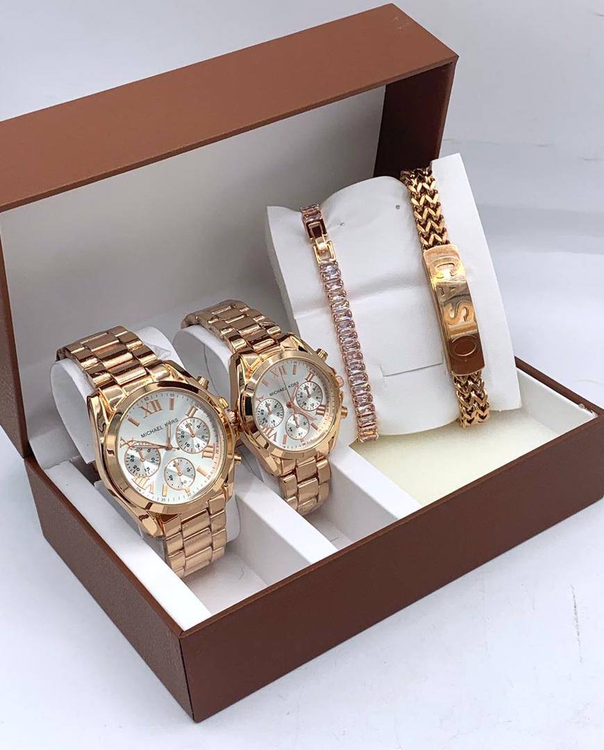 Couples set watch