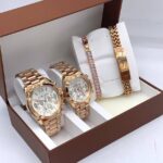 Couples set watch