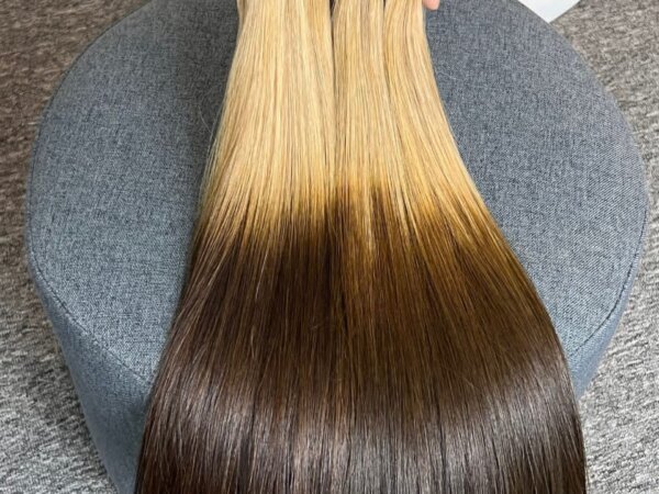 Laura’shairs