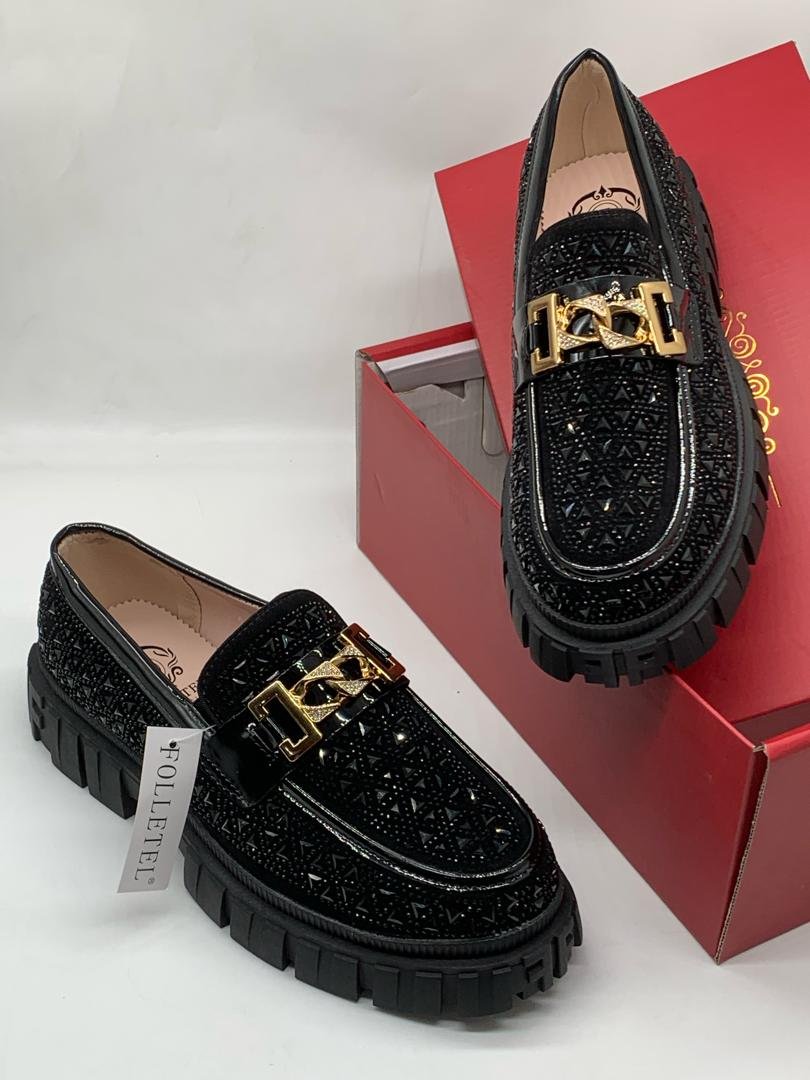 Men’s shoes