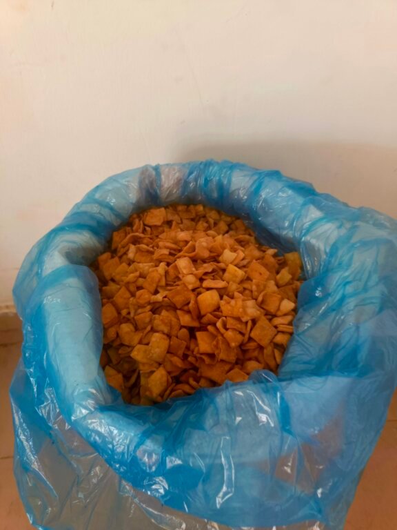 Milky chinchin flakes