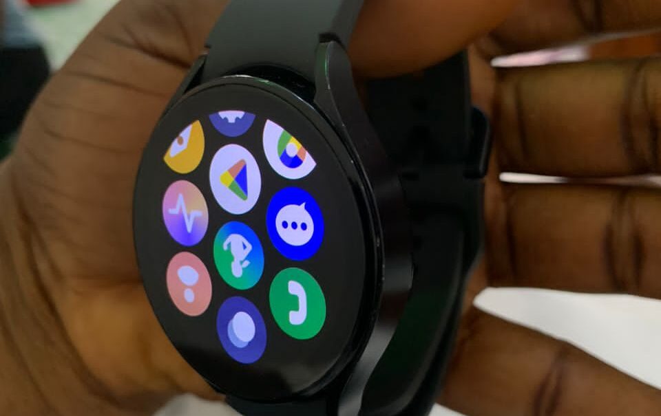 Samsung galaxy 5 smart watch