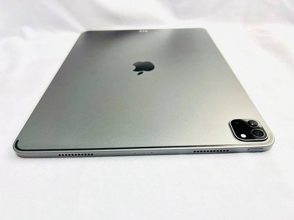 iPad Pro 12.9-inch 5th Generation Wifi 512GB Space Gray