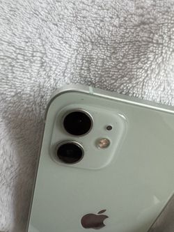 IPhone 12 Green.