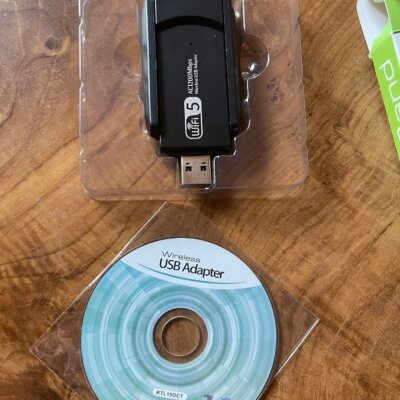 Dual band usb adapter