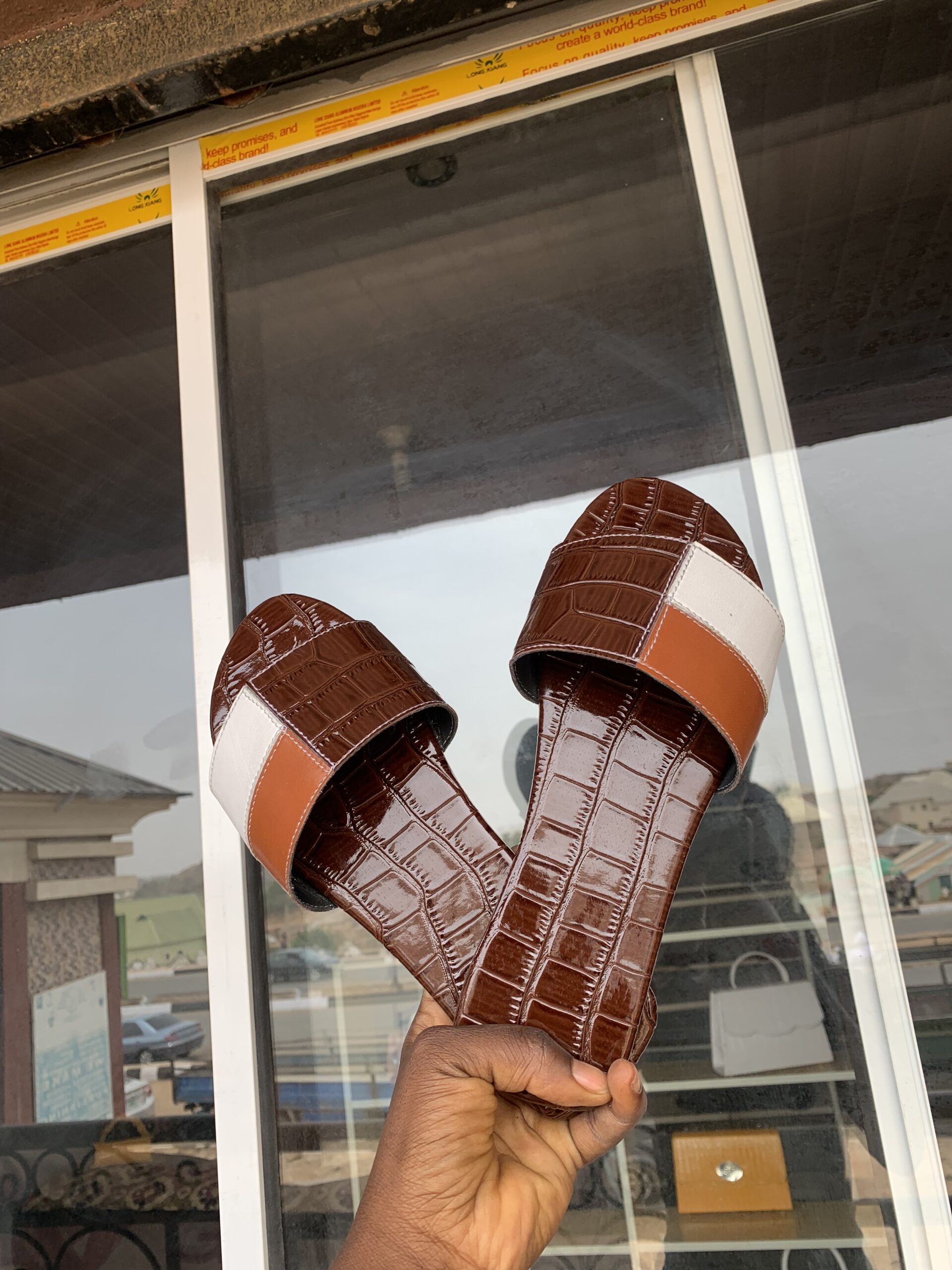 HANDMADE SHOES AND BAGS