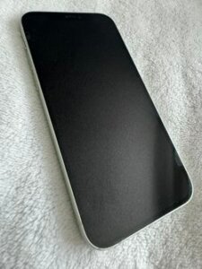 IPhone 12 Green.