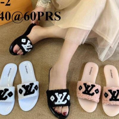 Jelly slippers
