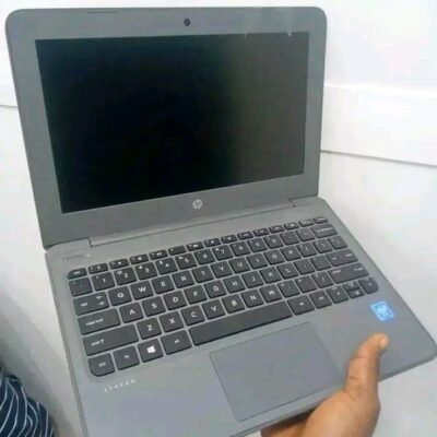 HP STREAM 11