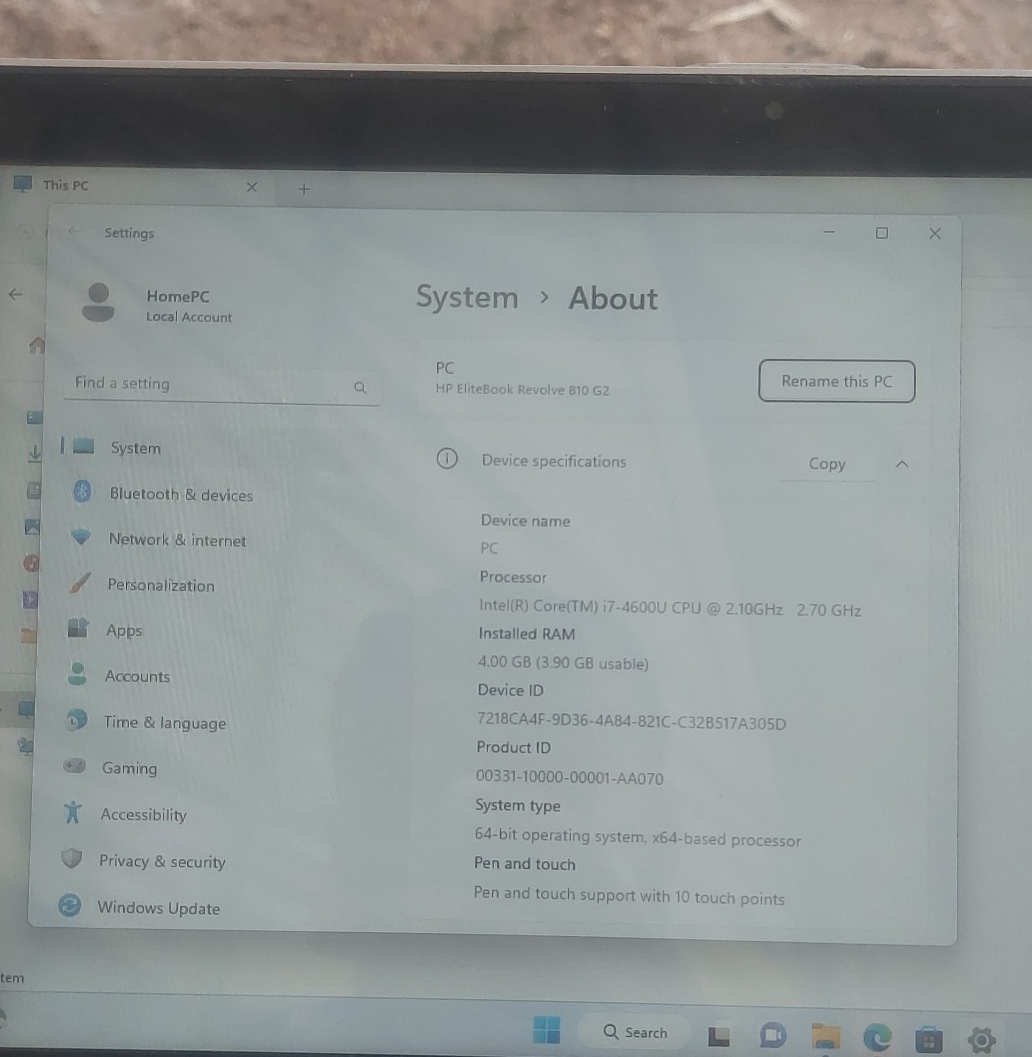256GB Ssd/4GB Ram Hp Revolver