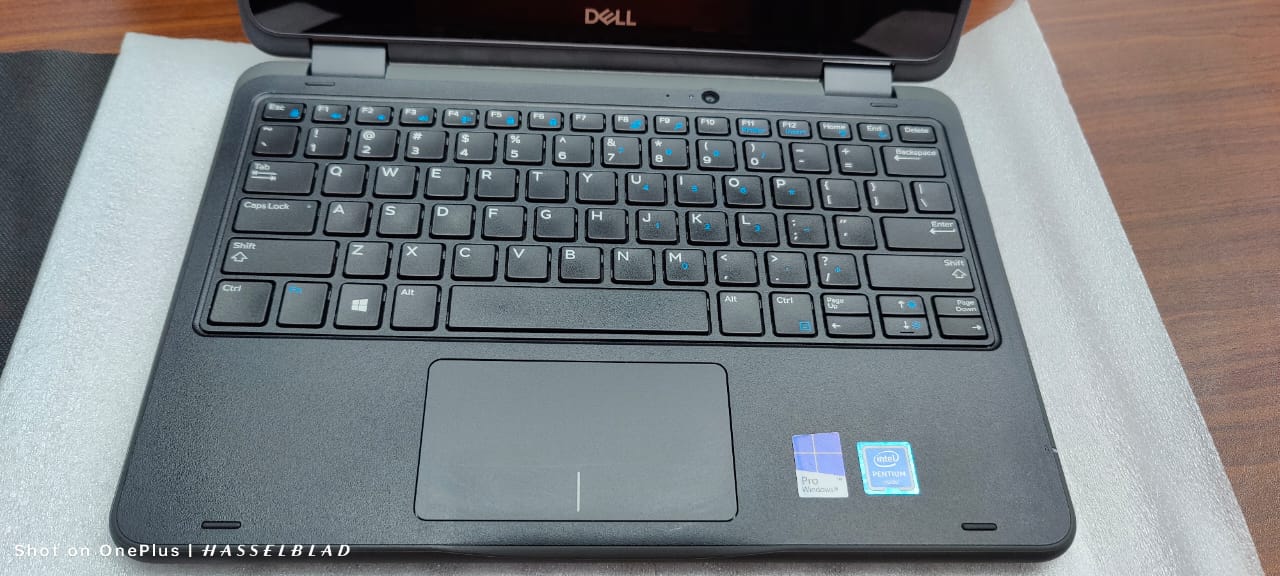 DELL 3190 2IN1 PENTIUM 7TH GENERATION 8GB 128GB SSD X360 TOUCH SCREEN 11.6 INCH WITH CHARGER AND BOX