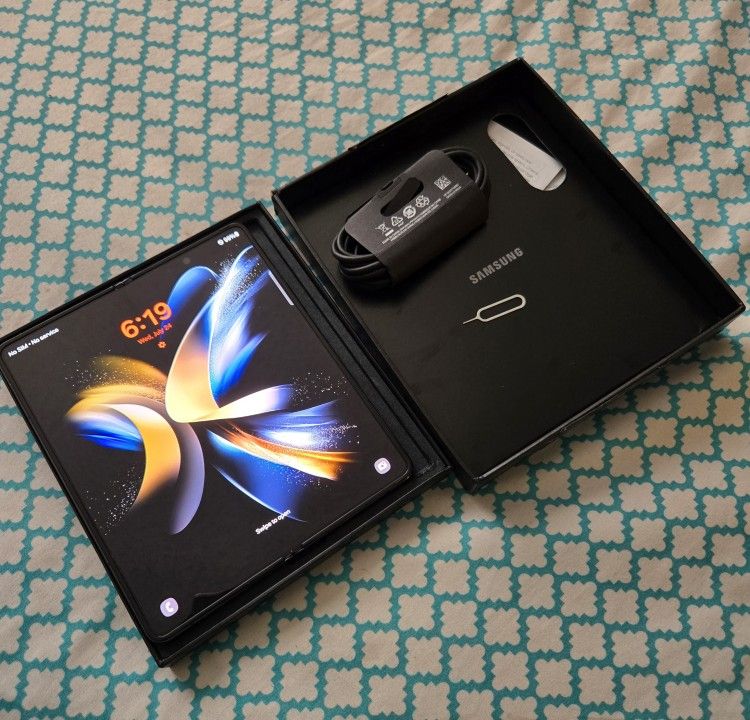 Galaxy Z Fold 4 256GB/12GB Samsung