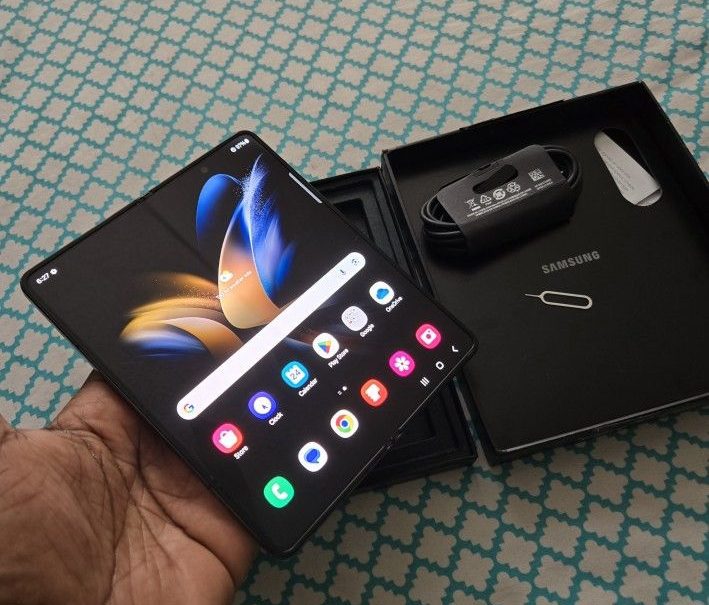 Galaxy z fold 4 256gb/12gb samsung