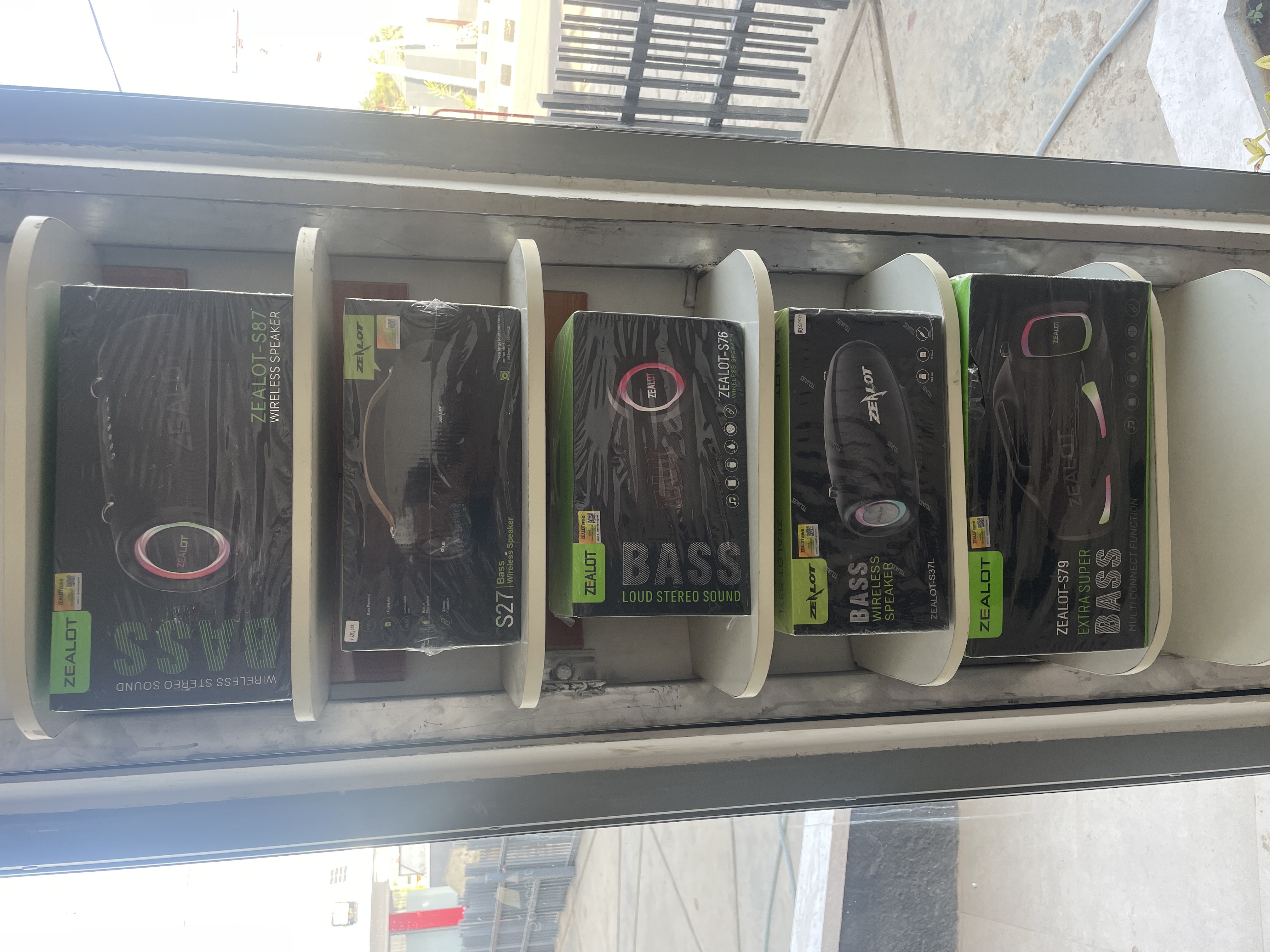 Zealot | Oraimo Sound Box