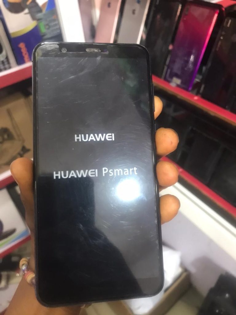 Huawei P Smart Smartphone