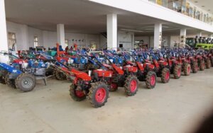 Brand new 186f Brand new 186f diesel engine mini power tillers – perfect for nigerian farms –
