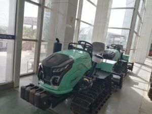 Brand new 30hp crawler tractor – ideal for rough terrain – in kaduna