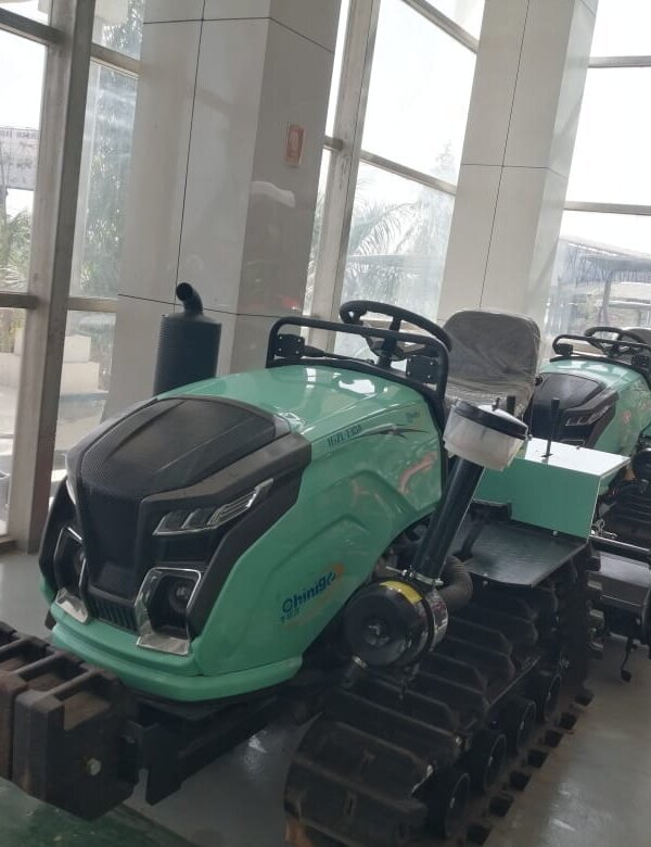 Brand New 30HP Crawler Tractor – Ideal for Rough Terrain – in Kaduna