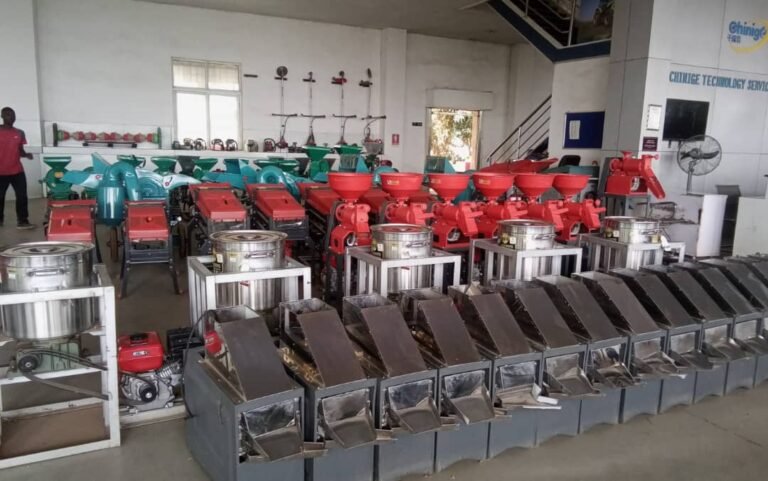 Brand new chinige agricultural processing equipment: mills, grinders, rice hullers & more!