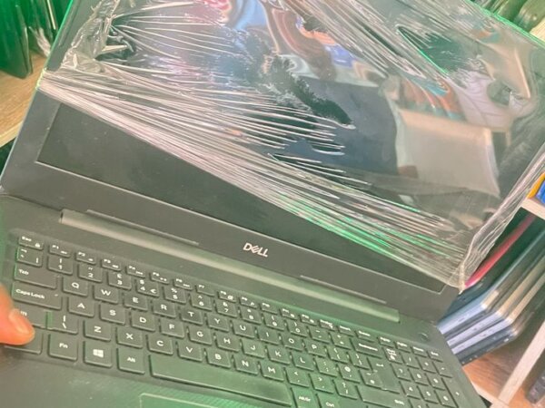 Dell Inspiron 15 3583 Laptop