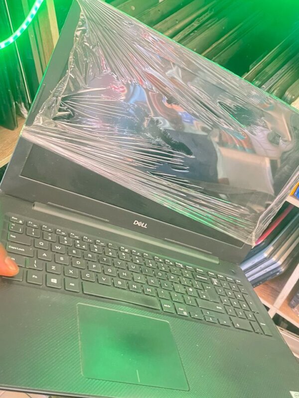 Dell Inspiron 15 3583 Laptop
