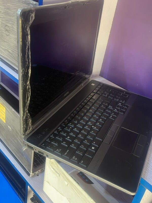Dell Latitude E6430 Laptop