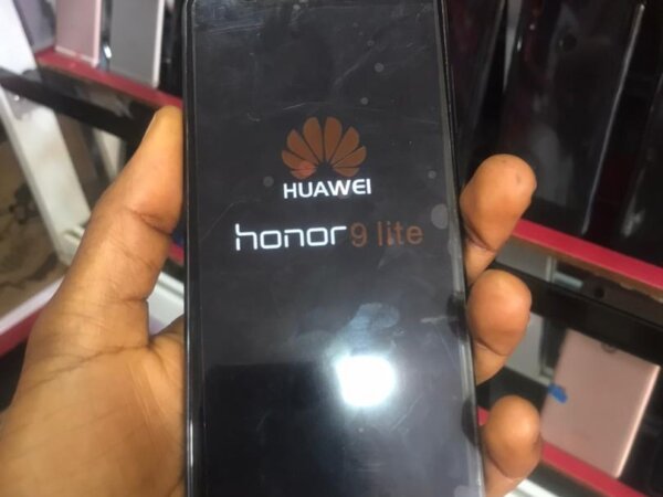 Honor 9 Lite Smartphone