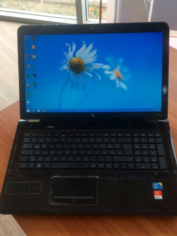 HP Pavilion D7 – Balanced Power, Stunning Graphics