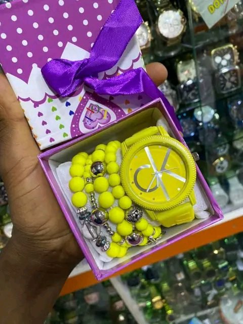 Perfumes and jewelries