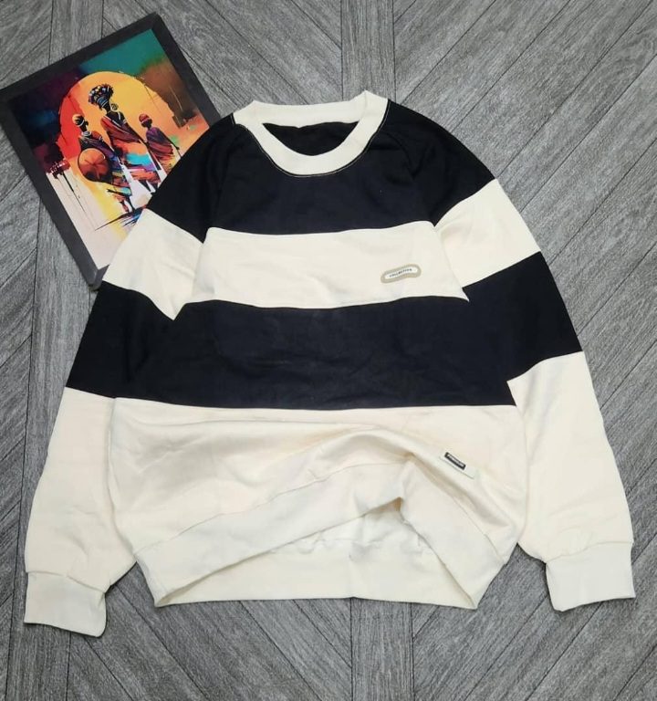 Round Neck Sweat shirt