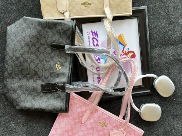 Coach tote bags