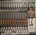 Bheringer xynx X2442USB mixer