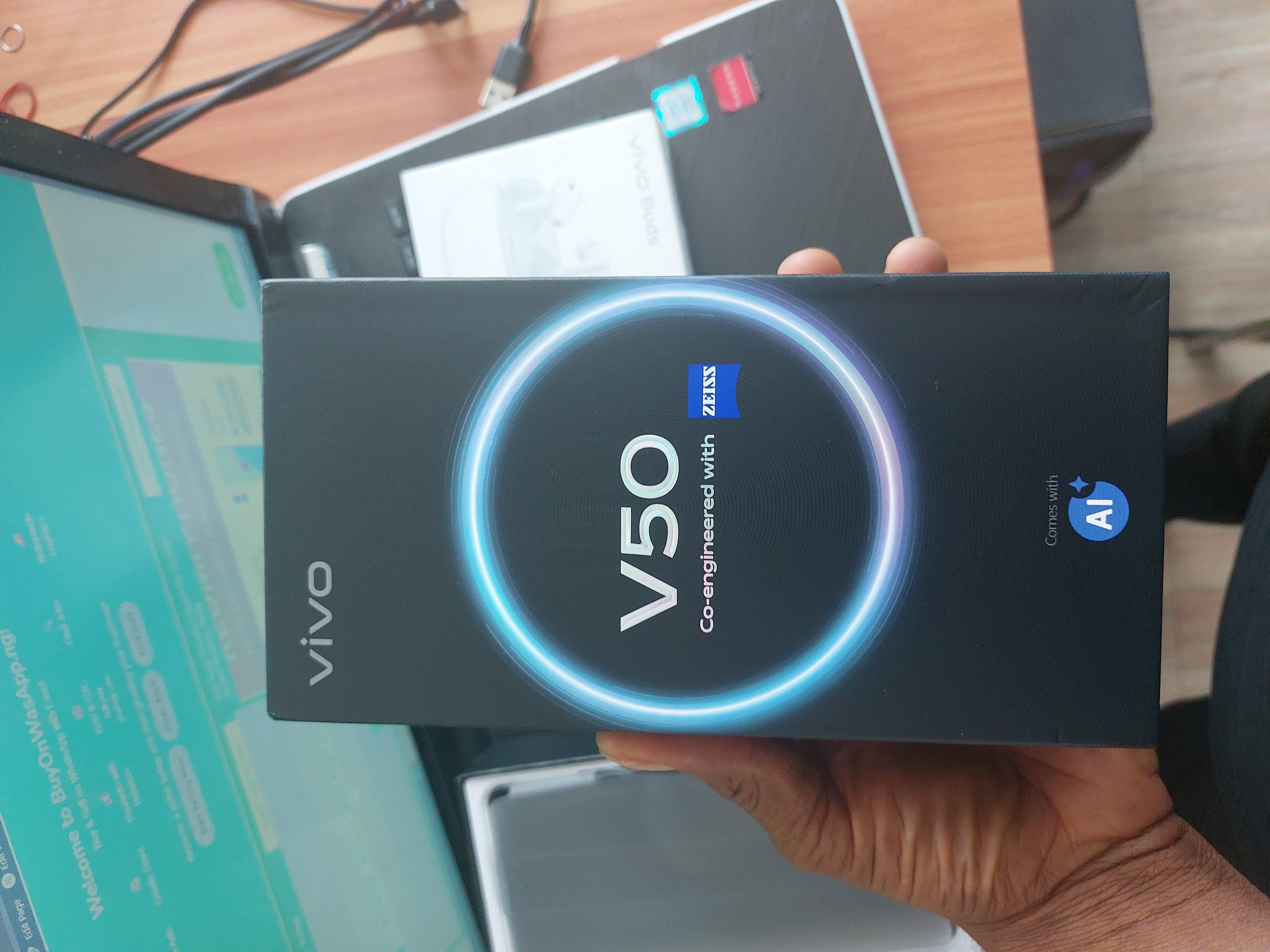 Vivo V50 12GB + 512GB