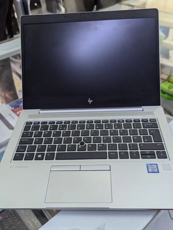 Hp laptop 840