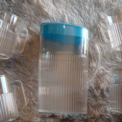 Acrylic jug & cups