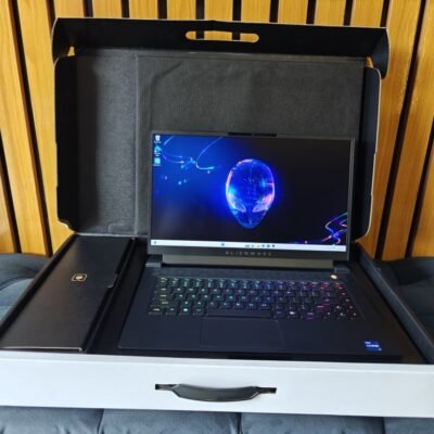 Brandnew laptop sealed(Box open to confirm) Alienware M16 R2 Gaming Laptop