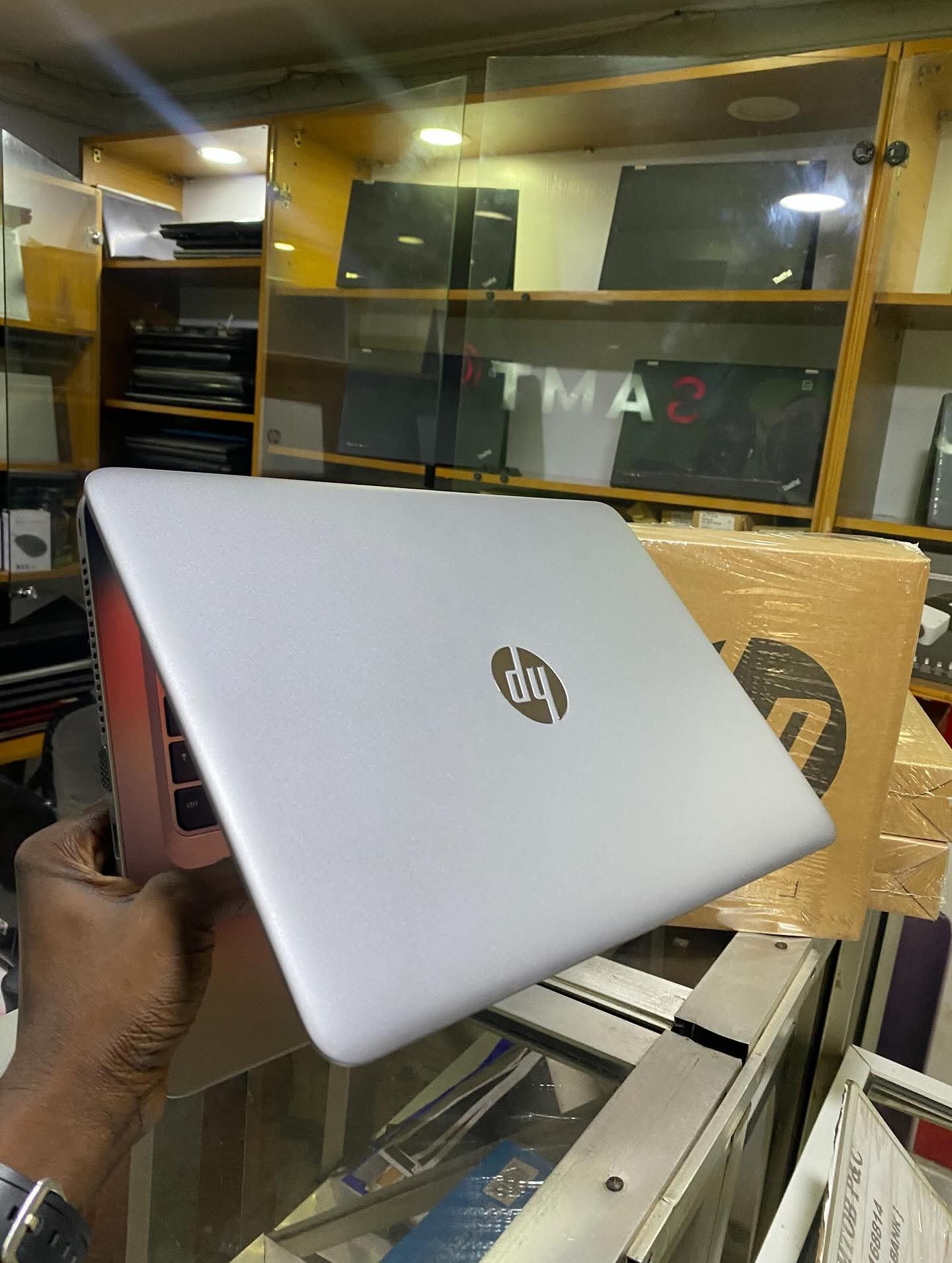 HP Elitebook 840