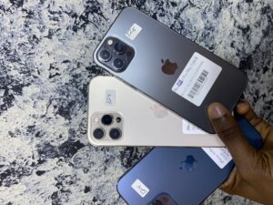 Used iphone 12 pro max – excellent condition, no defects, uk model