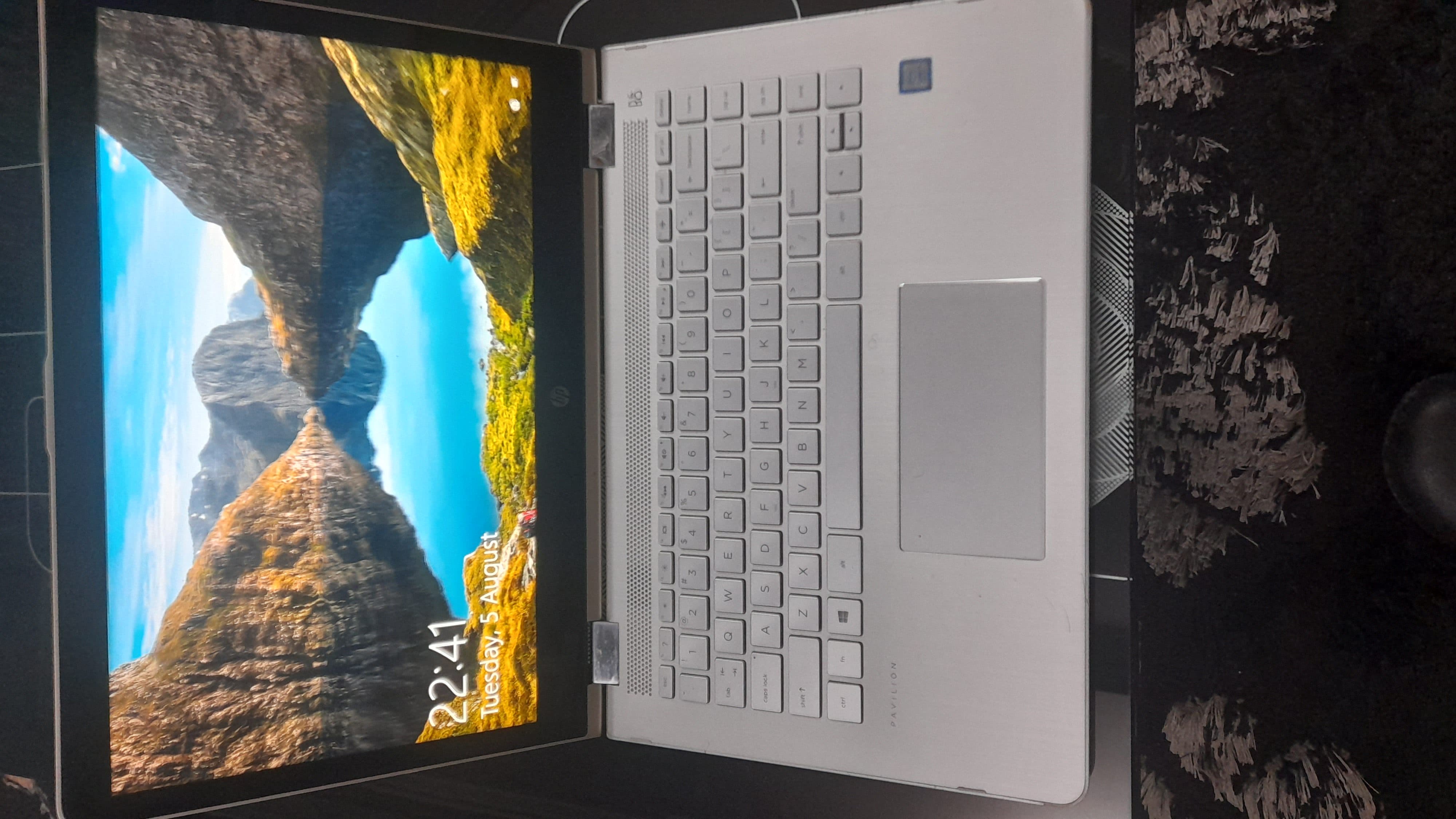 Laptop