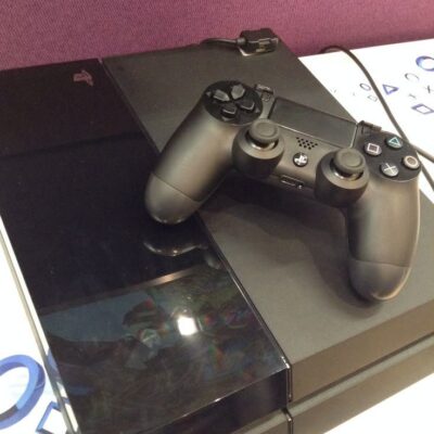 Play station 4. PS4